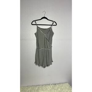 Black and White Summer Romper Juniors Size Large